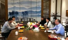 白坭镇委书记何海虹到广州魏泉时代艺术传播有限公司走访调研